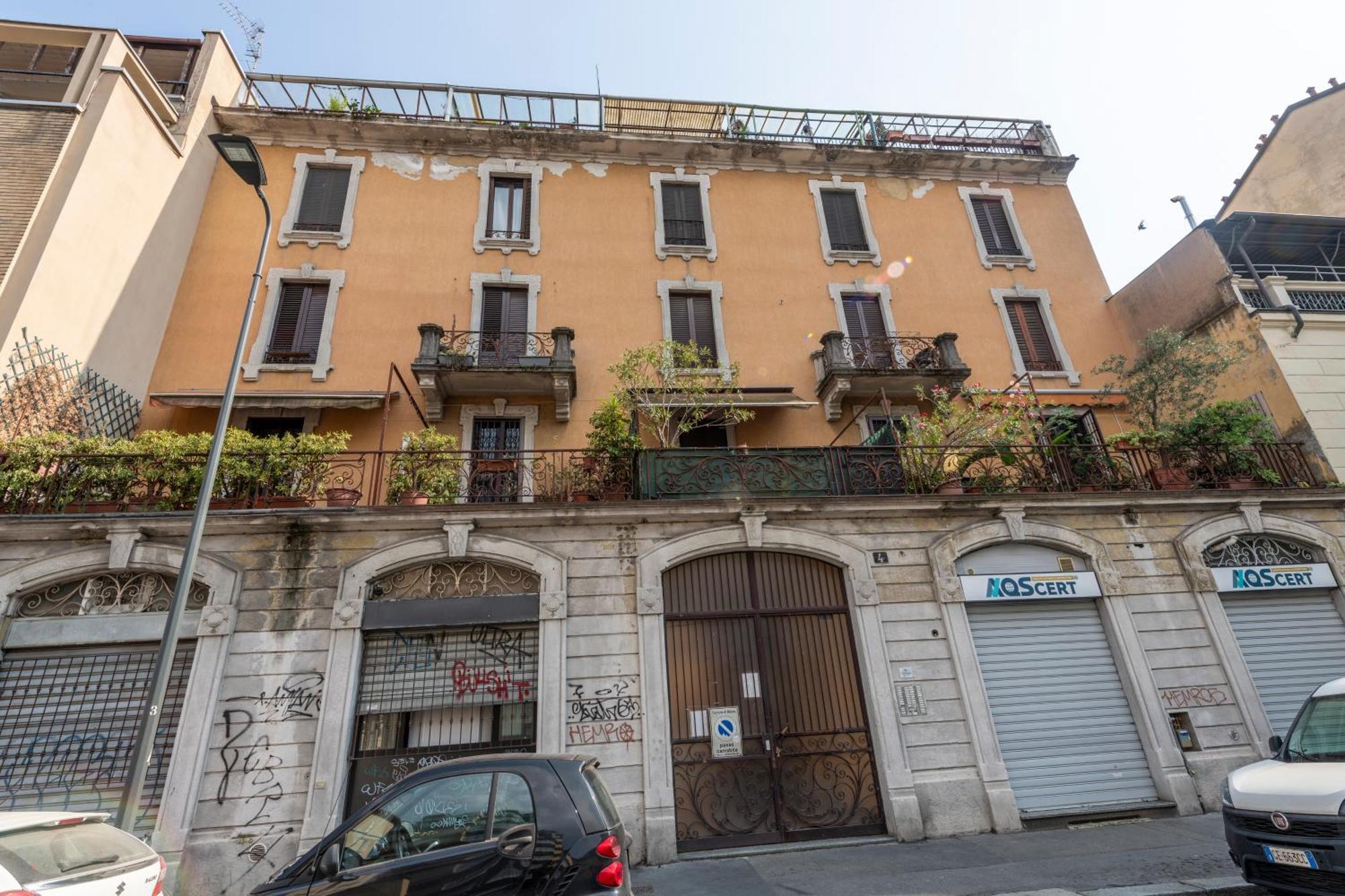 Pomponazzi, 4 Bilocale In Zona Bocconi Navigli Appartement *